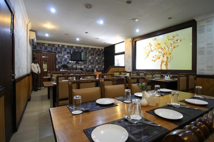 Moments Hotel Kolkata Bagian luar foto